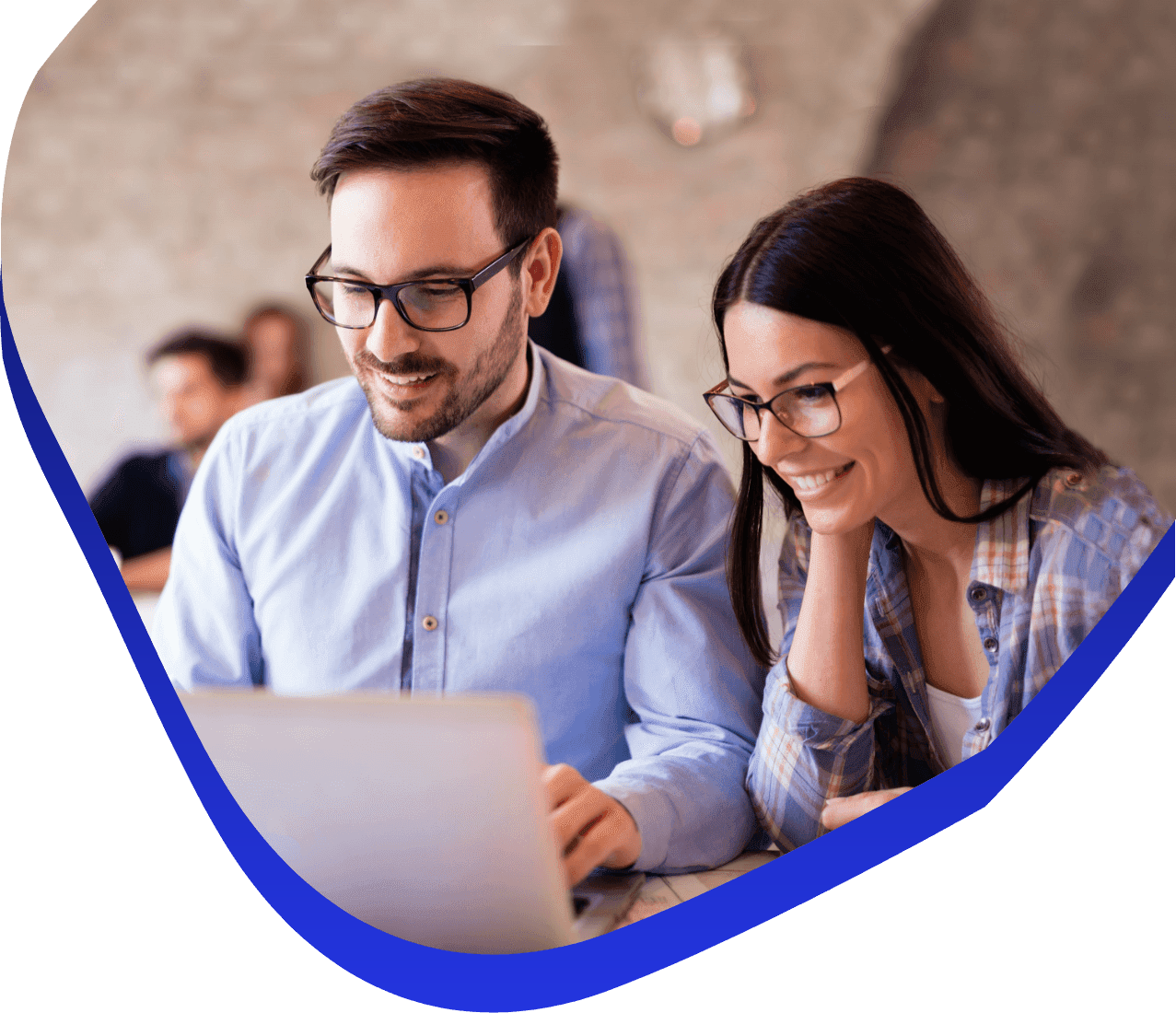 Flujo de trabajo integrado para crear los mejores productos. Creamos desarrollos a la medida de primer nivel.